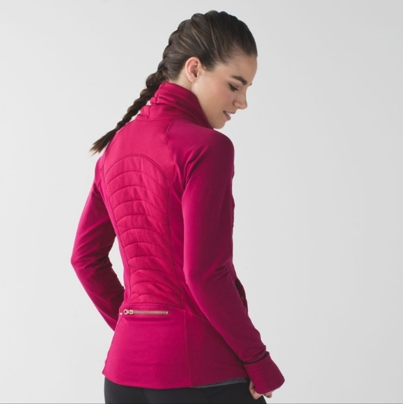 Rare Lululemon Fleece Out JacketBerry RumbleRelease Date: 11/2015 - Picture 4 of 16